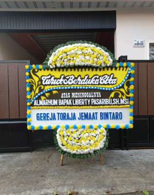 Papan Bunga Duka di Lebak Denok