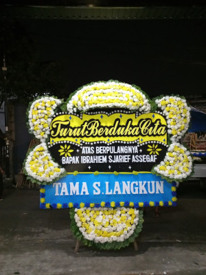 Papan Bunga Duka di Lebak Denok