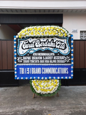 Papan Bunga Duka di Lebak Denok